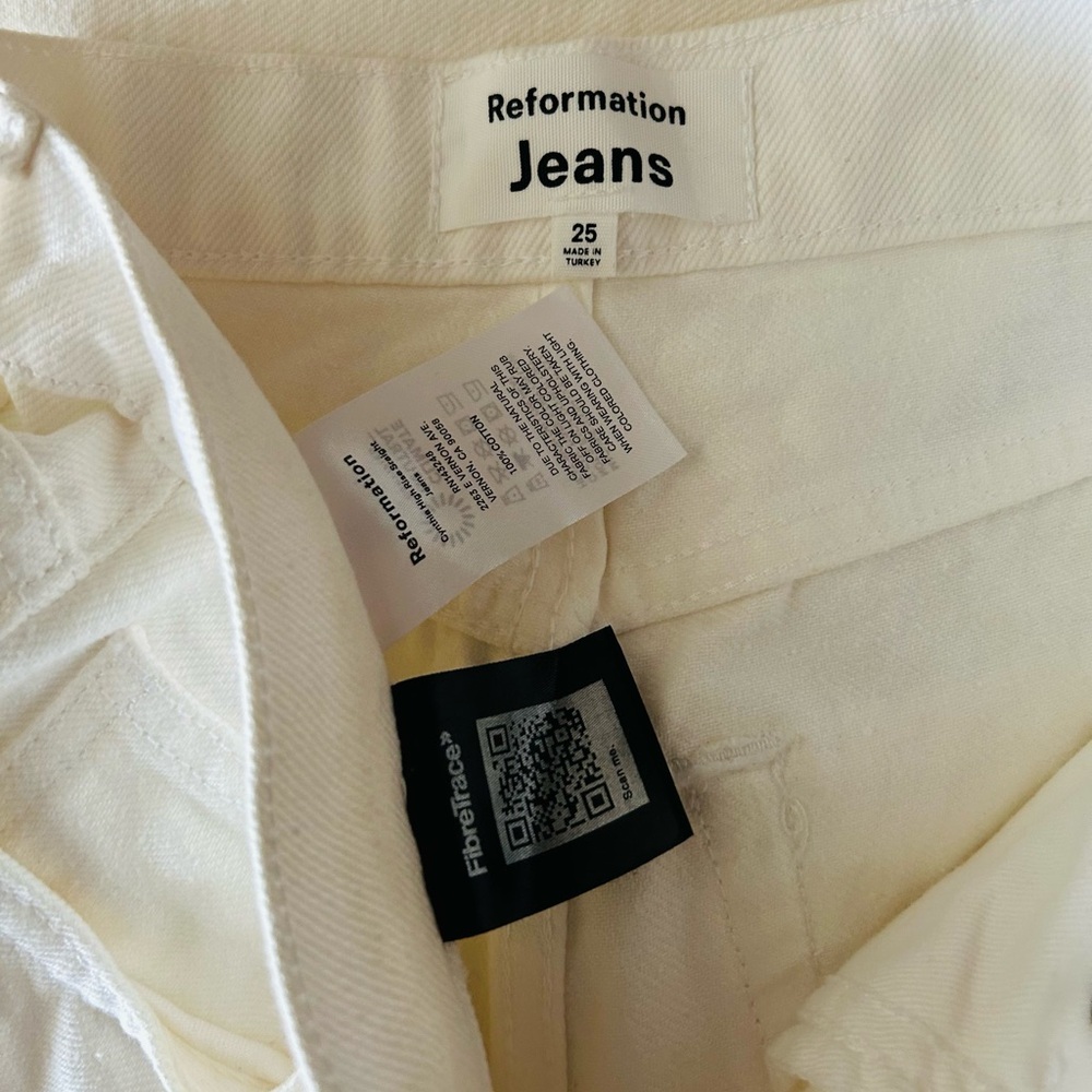 Reformation Jeans Cynthia High Rise Straight Jean 25 Vintage White Denim - Picture 5 of 6